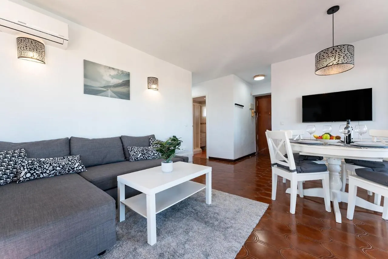 דירות בנאלמדנה Sunny 2Br Pool Terrace Seaview